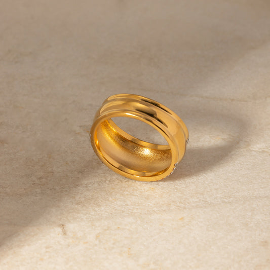 18k Gold Plated Crystal Ring - Minimalist Unisex Band with Zirconia Accents